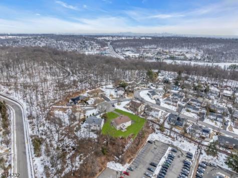 4 Korwel Court West Orange NJ 07052