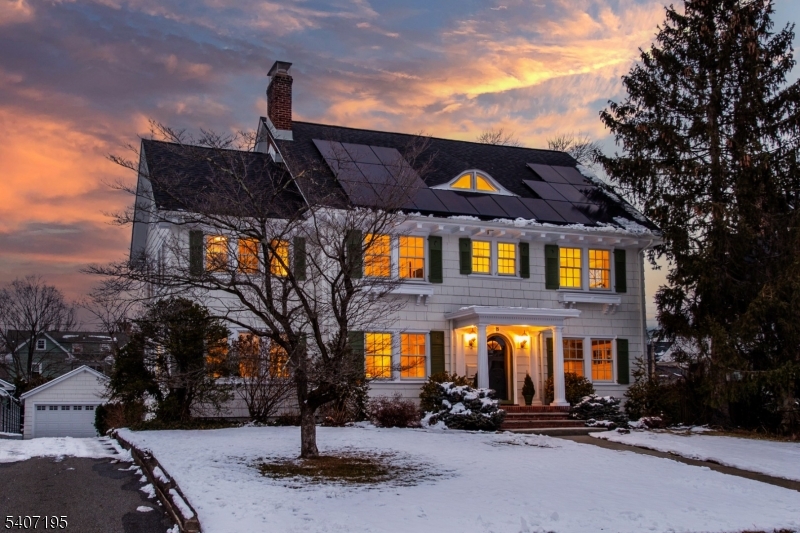 25 Melrose Place Montclair NJ 07042