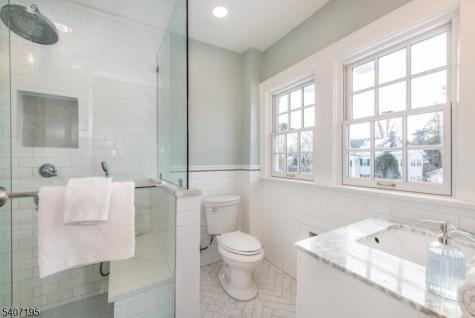 25 Melrose Place Montclair NJ 07042