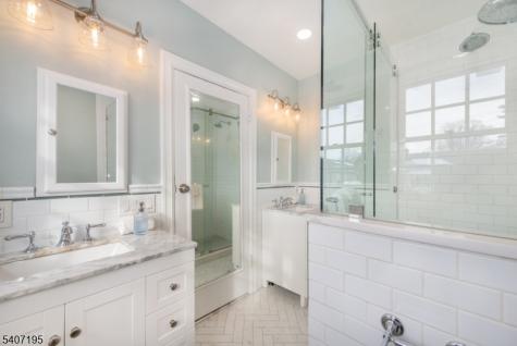 25 Melrose Place Montclair NJ 07042