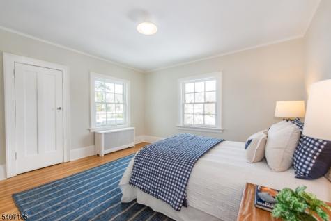 25 Melrose Place Montclair NJ 07042