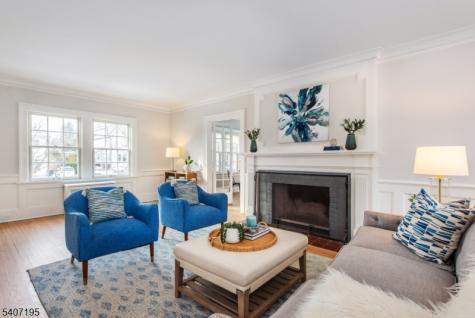 25 Melrose Place Montclair NJ 07042