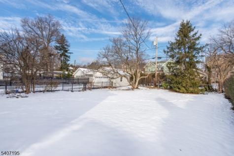 25 Melrose Place Montclair NJ 07042