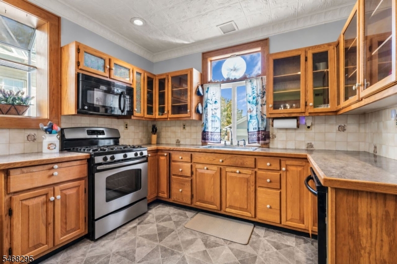 213 Keats Avenue Elizabeth NJ 07208