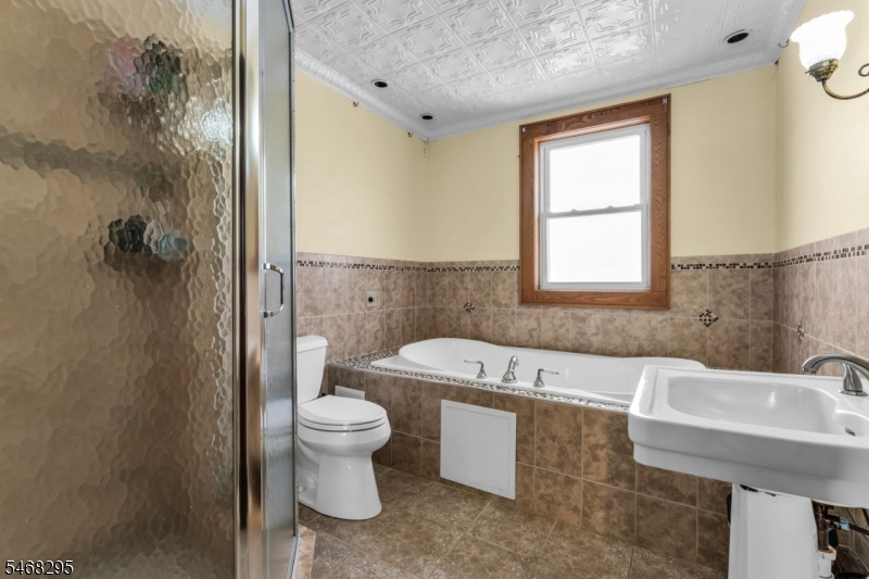 213 Keats Avenue Elizabeth NJ 07208