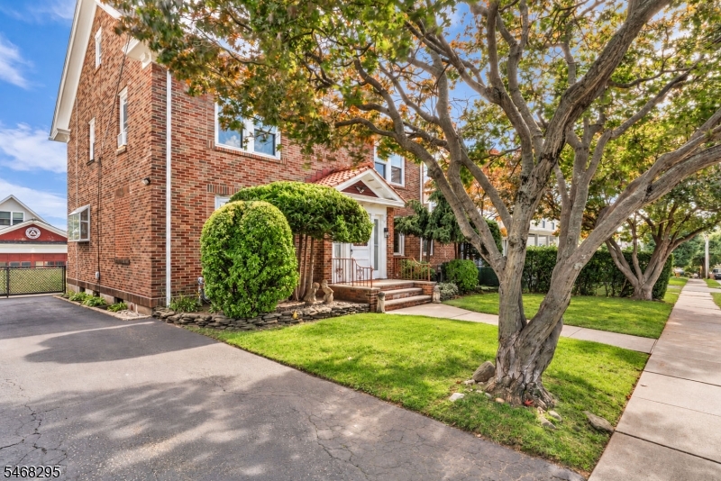 213 Keats Avenue Elizabeth NJ 07208