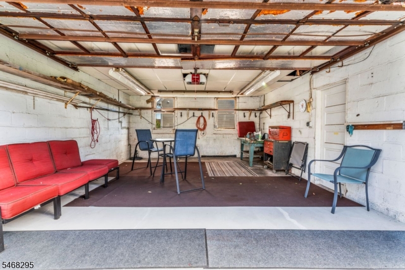 213 Keats Avenue Elizabeth NJ 07208