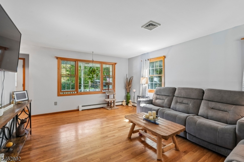 30 Pulaski Drive Jefferson NJ 07438