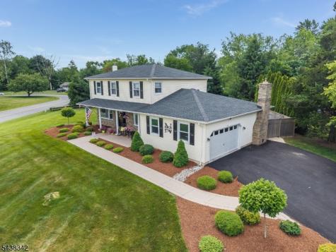 17 Partridge Run Washington NJ 07882