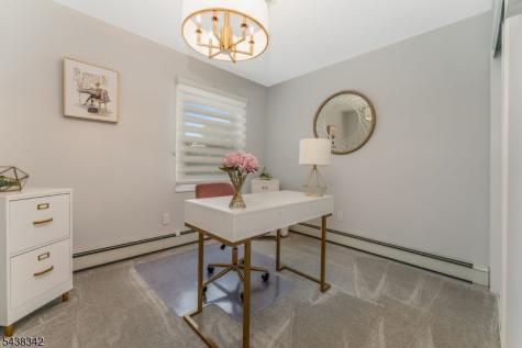 17 Partridge Run Washington NJ 07882
