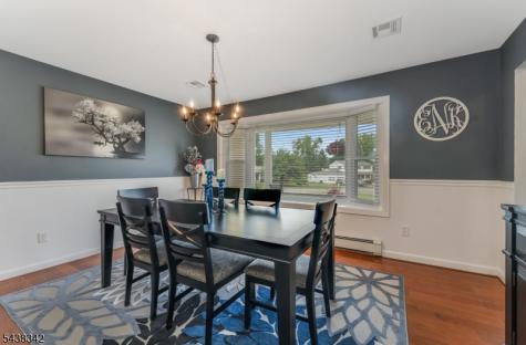 17 Partridge Run Washington NJ 07882