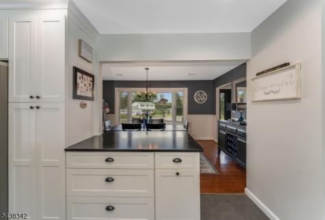 17 Partridge Run Washington NJ 07882