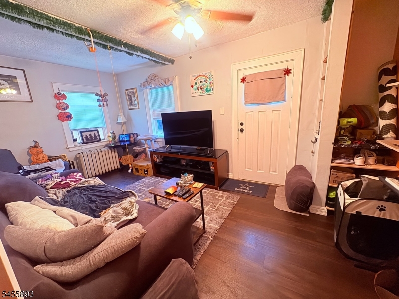 39 Elizabeth Avenue Warren NJ 07059