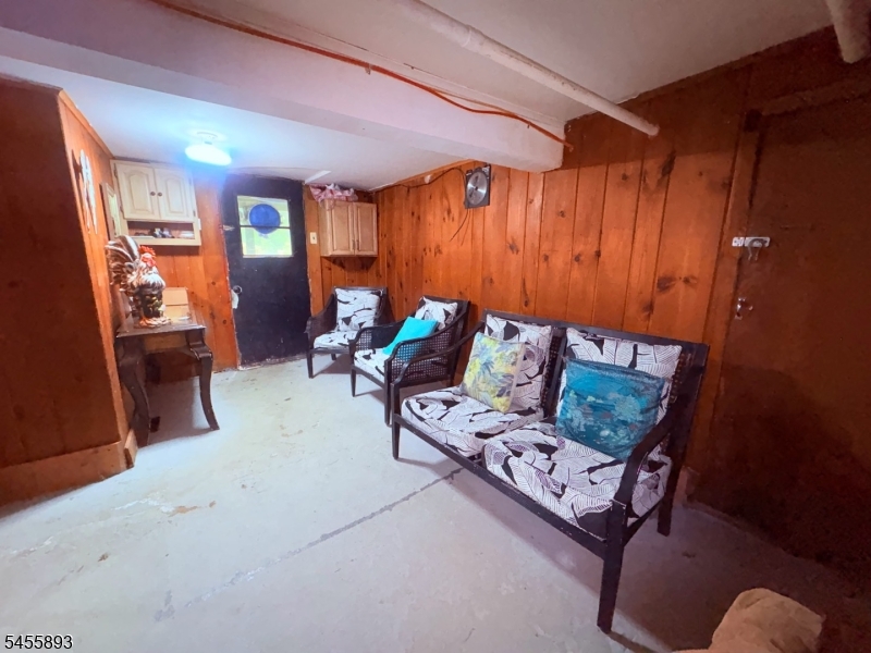 39 Elizabeth Avenue Warren NJ 07059