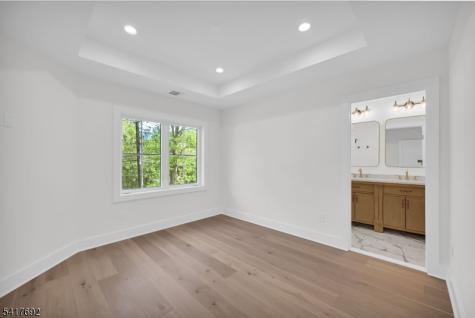 94 E Cedar Street Livingston NJ 07039