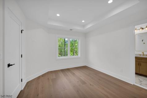 94 E Cedar Street Livingston NJ 07039