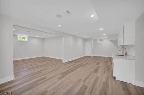 94 E Cedar Street Livingston NJ 07039
