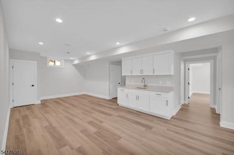 94 E Cedar Street Livingston NJ 07039