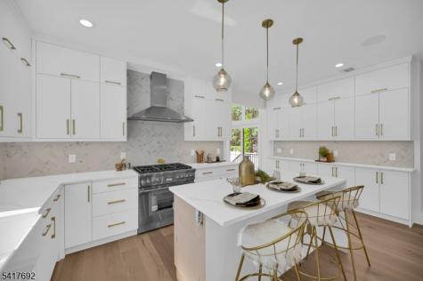 94 E Cedar Street Livingston NJ 07039