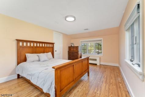 20 Woodland Terrace High Bridge NJ 08829