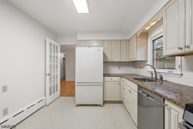 9 Fieldhedge Drive Hillsborough NJ 08844