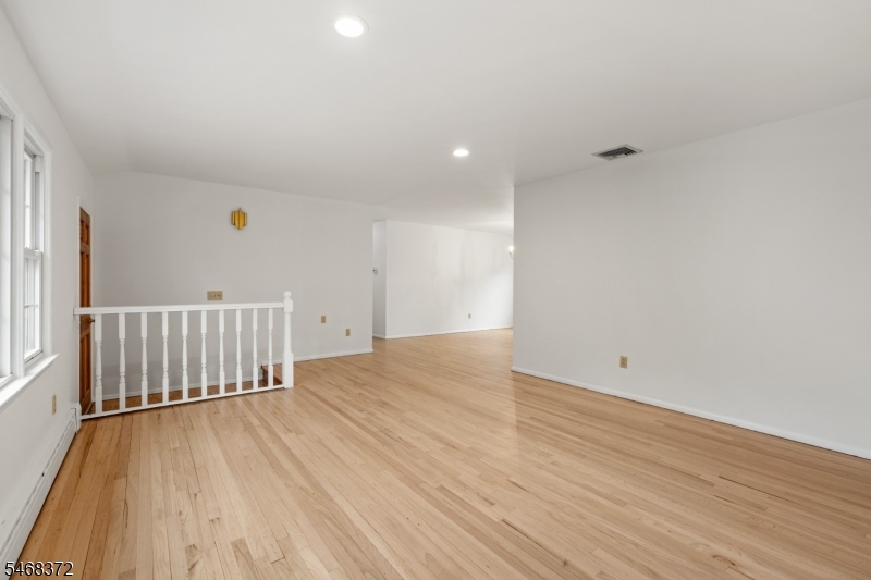 9 Fieldhedge Drive Hillsborough NJ 08844