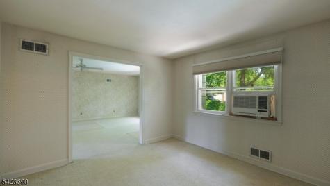 2278 Edgewood Terrace Scotch Plains NJ 07076