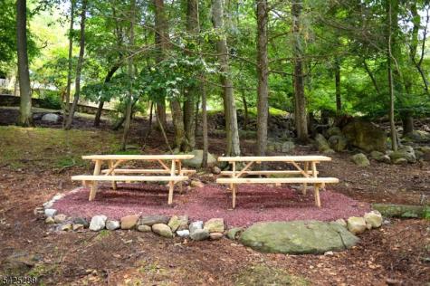 11 Deane Road Hopatcong NJ 07843