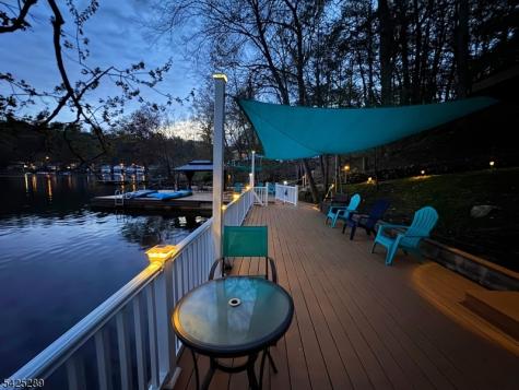 11 Deane Road Hopatcong NJ 07843