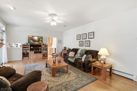 140 Bunker Hill Road Franklin NJ 08540