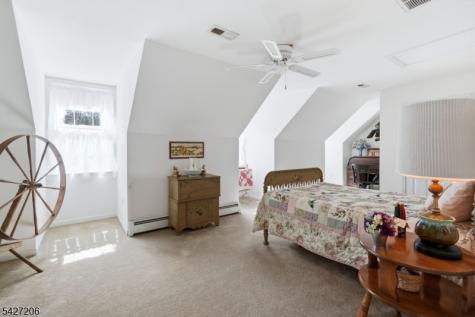 140 Bunker Hill Road Franklin NJ 08540