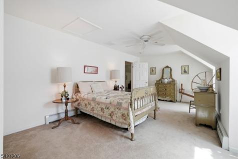 140 Bunker Hill Road Franklin NJ 08540