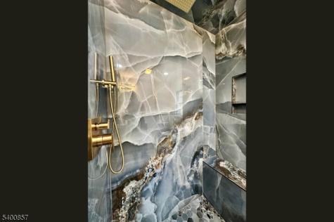 611 Snake Den Road West Milford NJ 07480