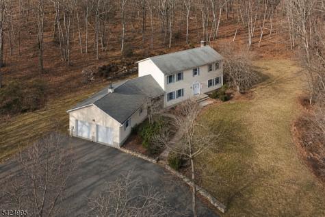 611 Snake Den Road West Milford NJ 07480