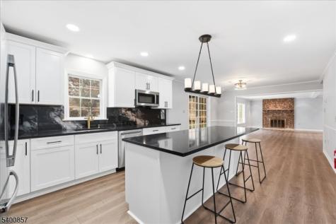 611 Snake Den Road West Milford NJ 07480