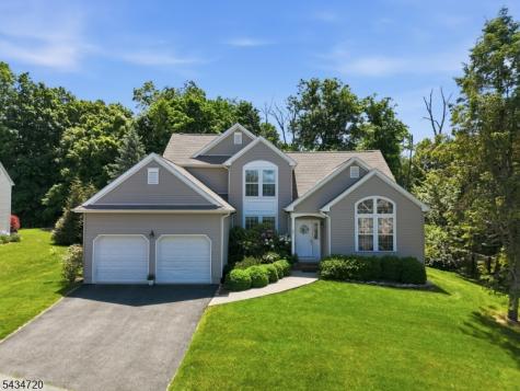 66 Canada Goose Drive Allamuchy NJ 07840