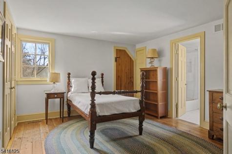 56 Strimples Mill Road Delaware NJ 08559