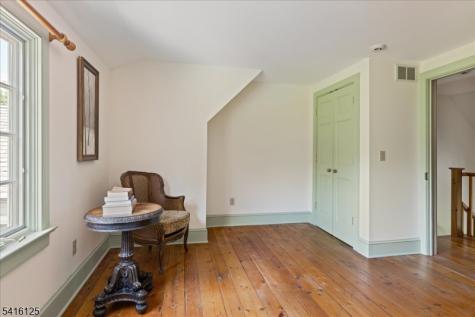 56 Strimples Mill Road Delaware NJ 08559