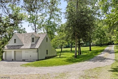 56 Strimples Mill Road Delaware NJ 08559