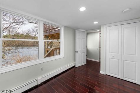52 Broadway West Milford NJ 07480