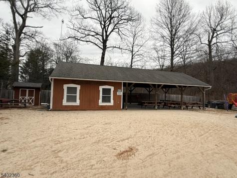 52 Broadway West Milford NJ 07480