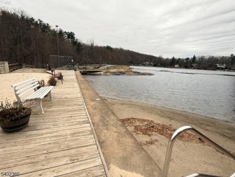 52 Broadway West Milford NJ 07480