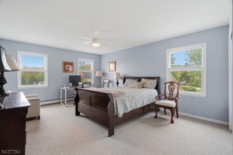 20 Greenbriar Court Boonton NJ 07005