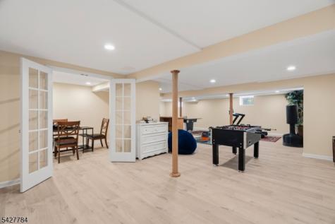 20 Greenbriar Court Boonton NJ 07005
