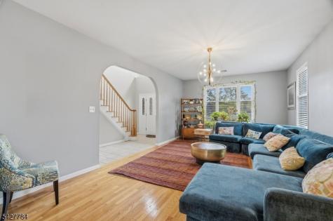20 Greenbriar Court Boonton NJ 07005