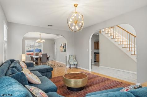 20 Greenbriar Court Boonton NJ 07005