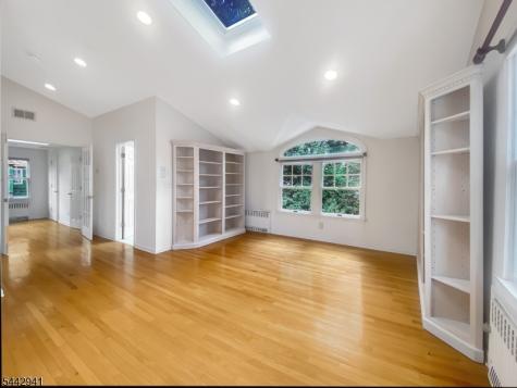 121 Columbia Avenue Cranford NJ 07016