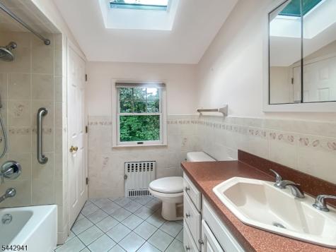 121 Columbia Avenue Cranford NJ 07016
