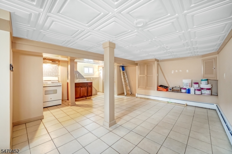 466 Beardsley Avenue Bloomfield NJ 07003