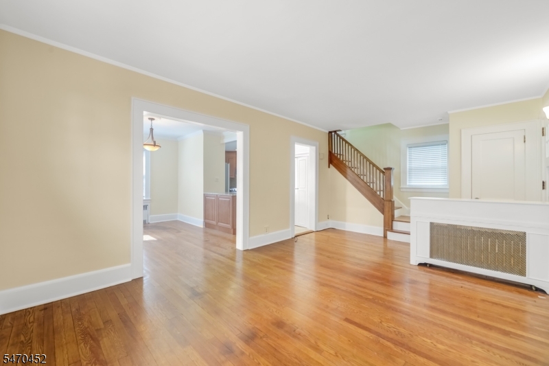 466 Beardsley Avenue Bloomfield NJ 07003